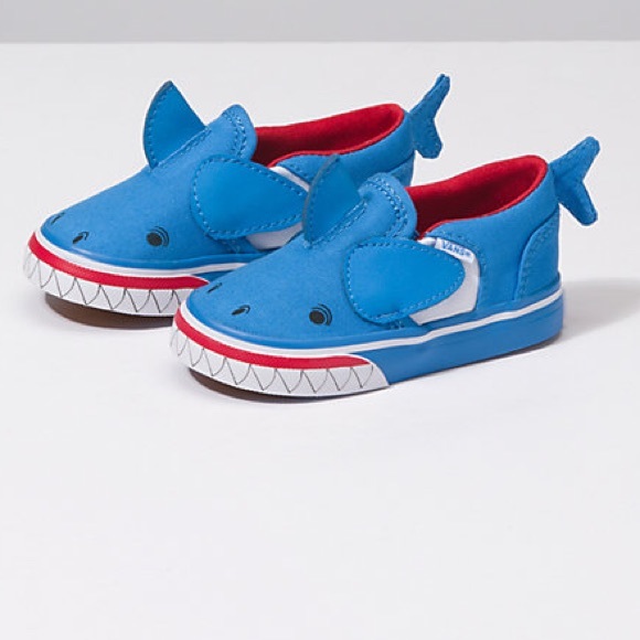 baby shark vans